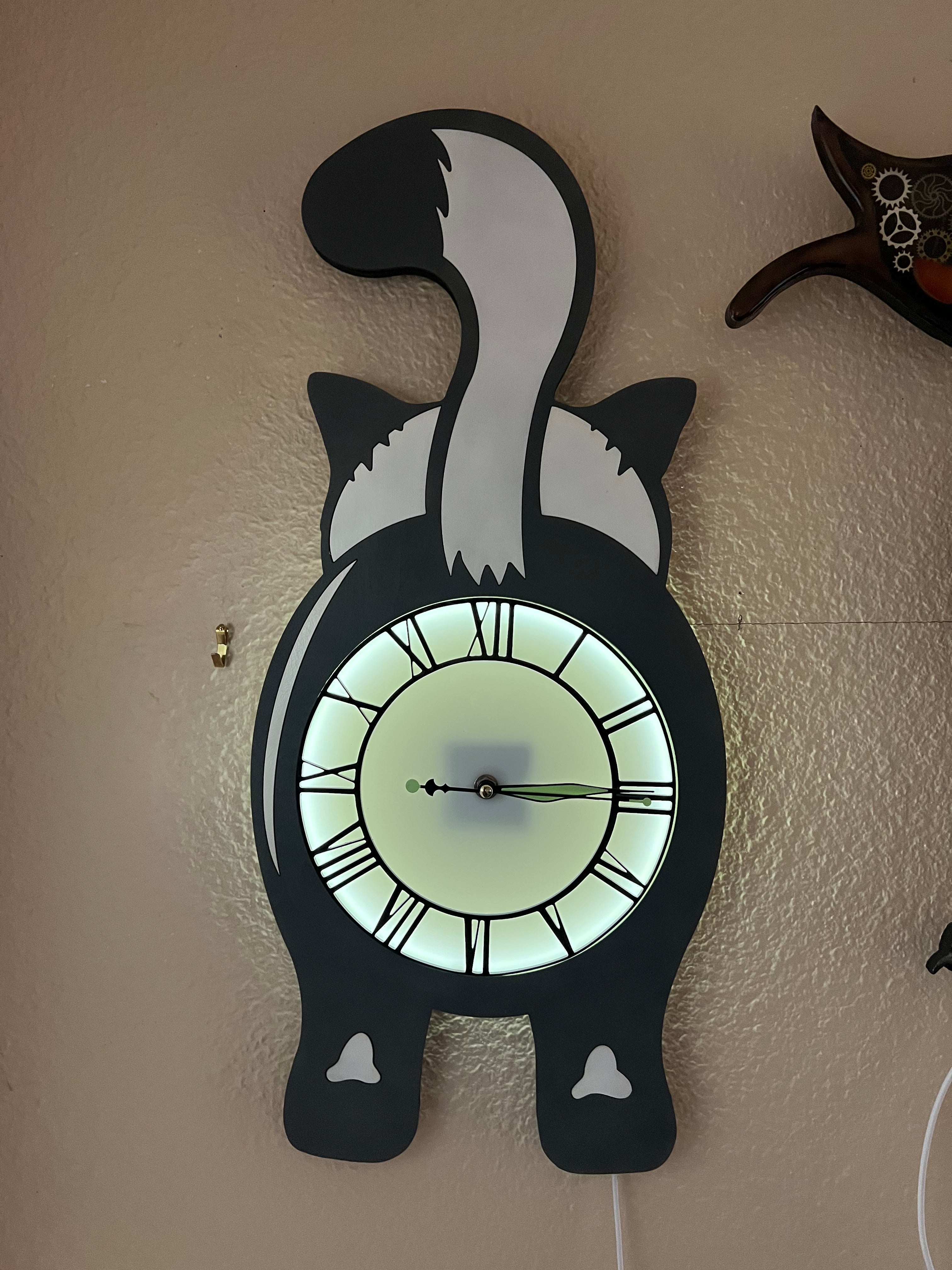 Cat butt wall clock with led lighting