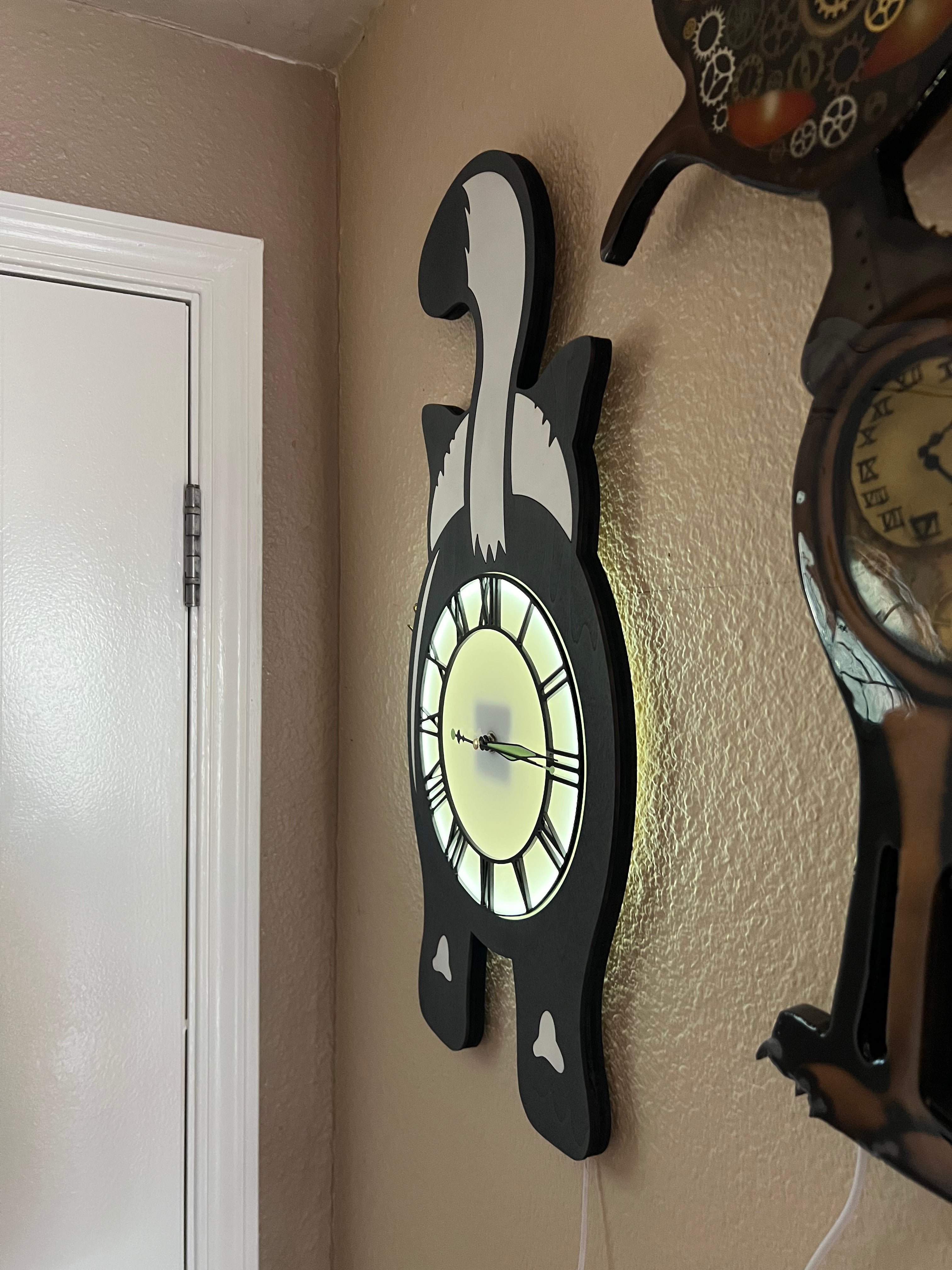 Cat butt wall clock with led lighting