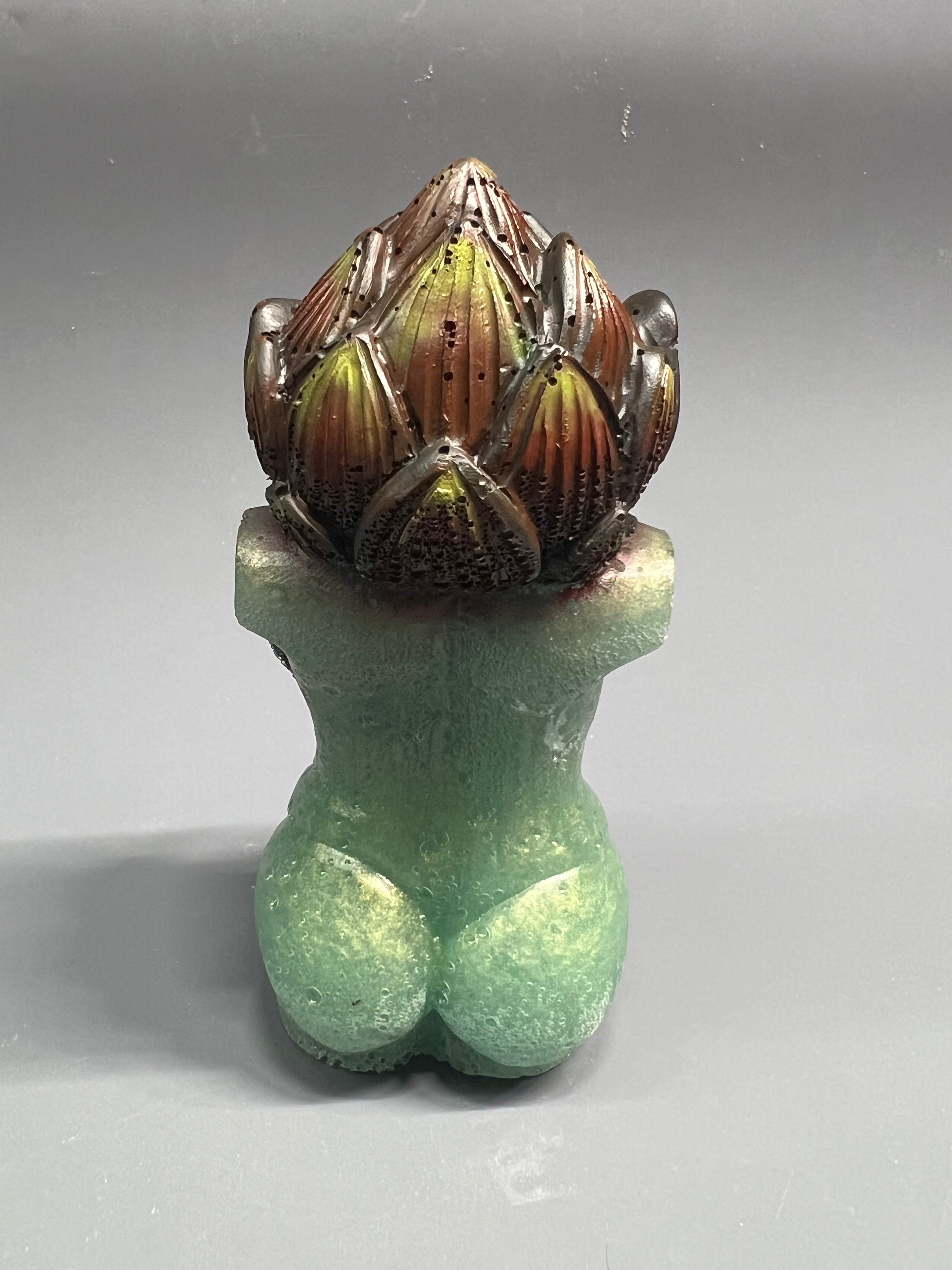 Female plant figurine - plant