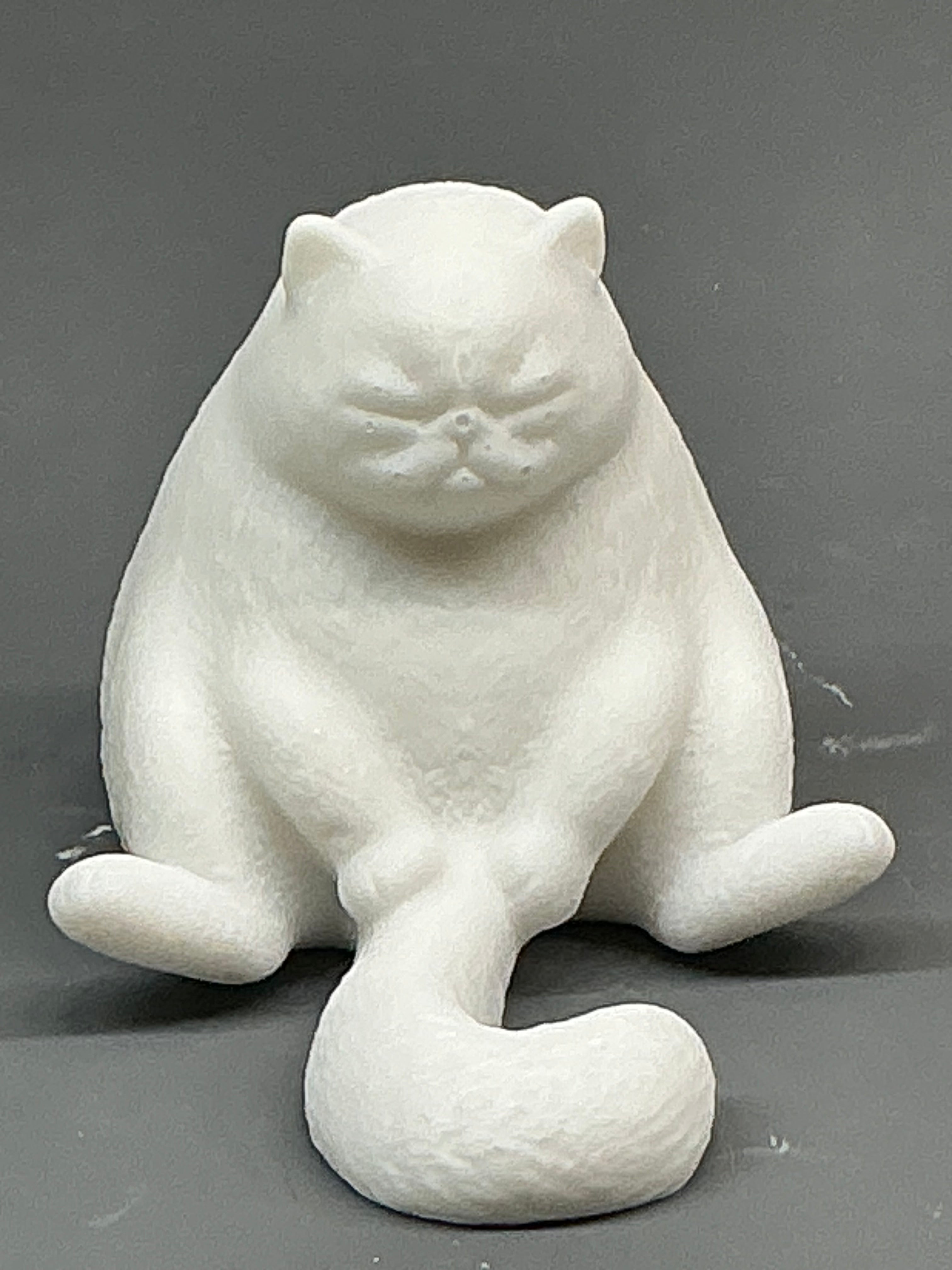 Fat cat figurine